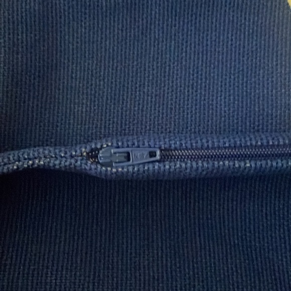 H&M Home Zippered Pillow Cushion Cover Blue and Black with Abstract Female Art - Picture 6 of 7